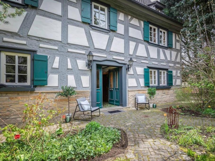 Maisonette-Appartment In Historischem Ambiente 이포펜 외부 사진